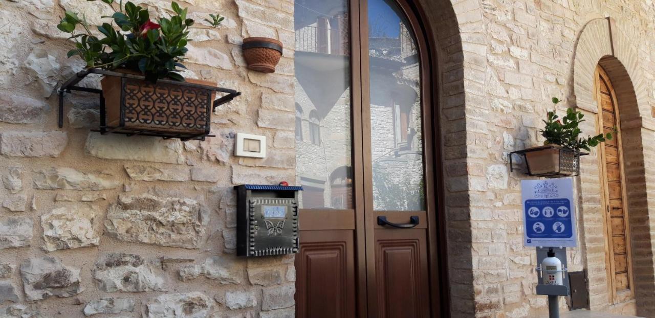 아시시 Il Cortile Di San Rufino 아파트 외부 사진