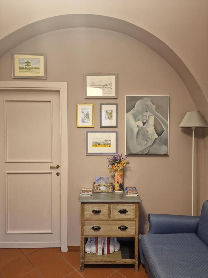 아시시 Il Cortile Di San Rufino 아파트 외부 사진